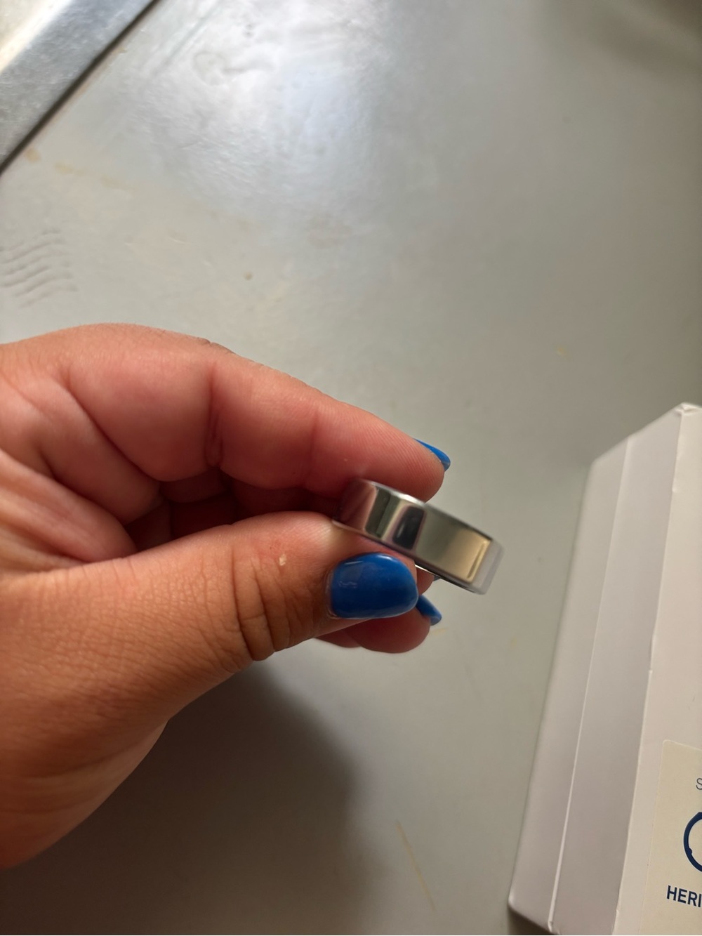 Oura ring - Picture 5 of 7
